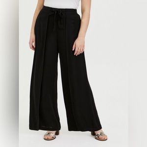 Torrid Pull-On Wide Leg Stretch Crepe High-Rise Pleated Tie-Front Pant